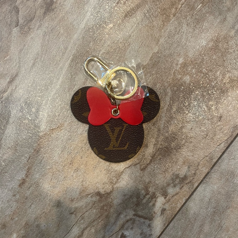 COPY -Minnie Mouse Keychain purse fob charm
